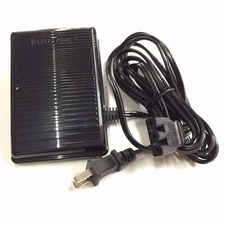 Singer 118,1409,2250,2263,2273, 2639,2662 Foot Control Pedal Sewing Machine 3pin