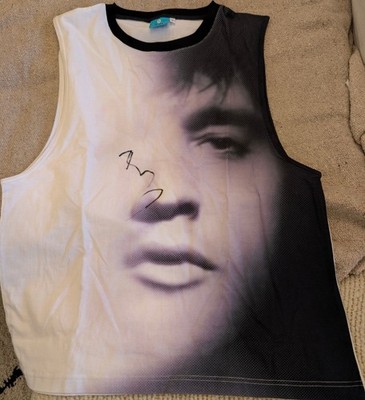 BAZ LUHRMANN signed PROMO ELVIS SHIRT Epic: Elvis Presley