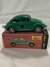 Schuco Micro Racer 1046 VW Maggiolino 1/43 modellino pressofuso con chiave verde.