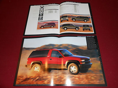 1997 Chevrolet Tahoe Sales Brochure – 34-Page Original Showroom Catalog, Excellent Condition