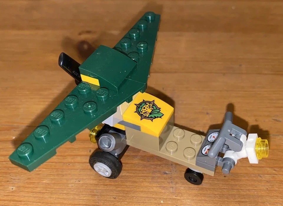LEGO 40284 Glider, photo 3 of 5