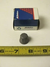 New Genuine OEM GM General Motors ACDelco 16258205 Control Knob NOS
