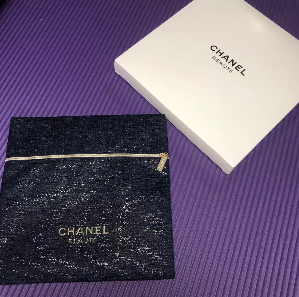 Chanel Beaute Authentic Trousse Clutch Travel Pouch Makeup Bag Xmas Gift  Blue