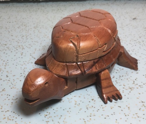 Handcrafted 3D 6" Wooden TURTLE Puzzle 13 Pieces Open Box - Picture 7 of 9