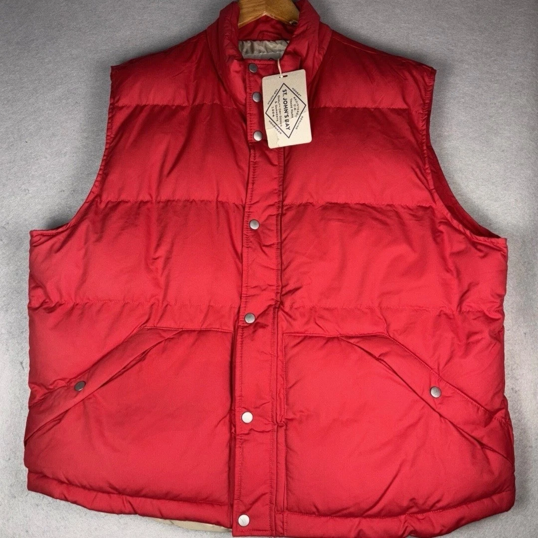 St. Johns Bay Mens Puffer Vest XXL Real Red Quilted Full Zip Snap Pockets NWT
Opens in a new window
