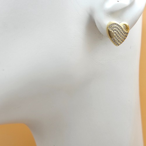 Aretes enchapados en oro de 14K cristal corazón helado. - Imagen 5 de 7