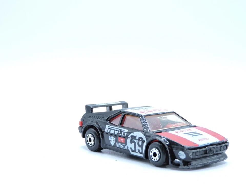 Coche deportivo vintage Matchbox BMW M1 Pirelli #52 1981 negro superrápido Foto 3 de 4