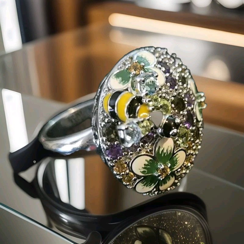 925 SKJ THI Stamped: Sibert Janita Kallestewa; Multigem Bee In Garden Ring
