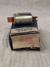 GP - GUARANTEED PARTS CO. CR-102S Condensor NOS NEW