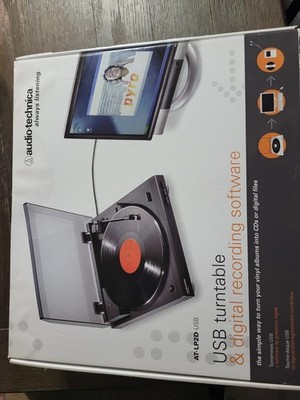 In Box Audio Technica AT-LP 2d USB Record Player