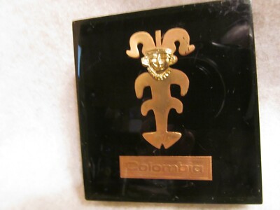 Colombian goldsmiths Bogota DE aboriginal figure repro paperweight gold museum