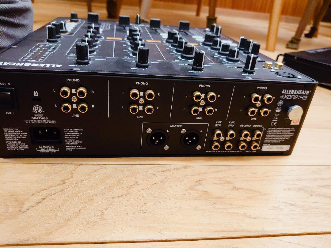 Allen & Heath Xone:43 4+1 Channel Analogue DJ Mixer in BOX Allen & Heath Xone:43 4+1 Channel Analogue DJ Mixer in BOX