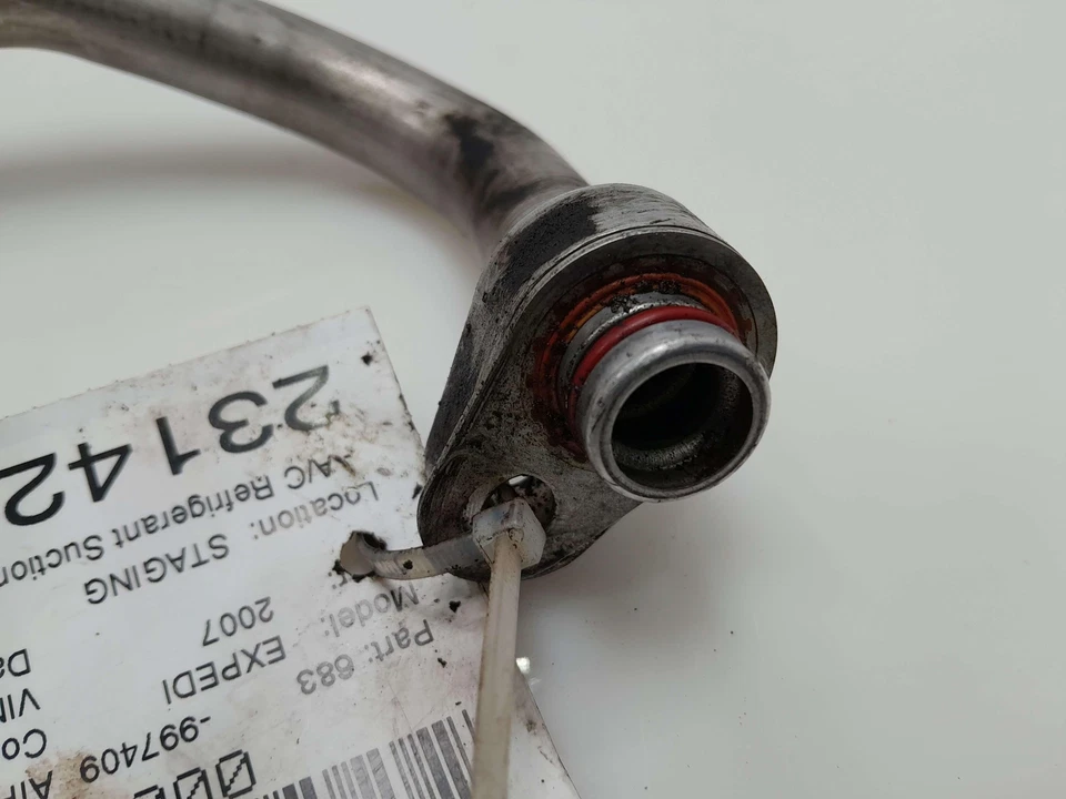 Manguera de succión auxiliar de aire acondicionado Ford Expedition EL 2005-2007 original OEM 6L1Z19D850BA Foto 4 de 4