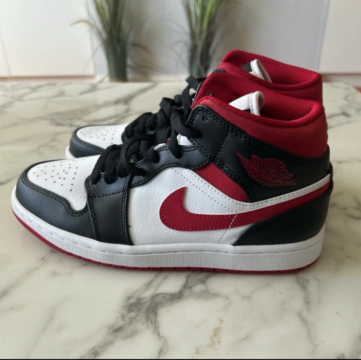 jordan 1 red size 6