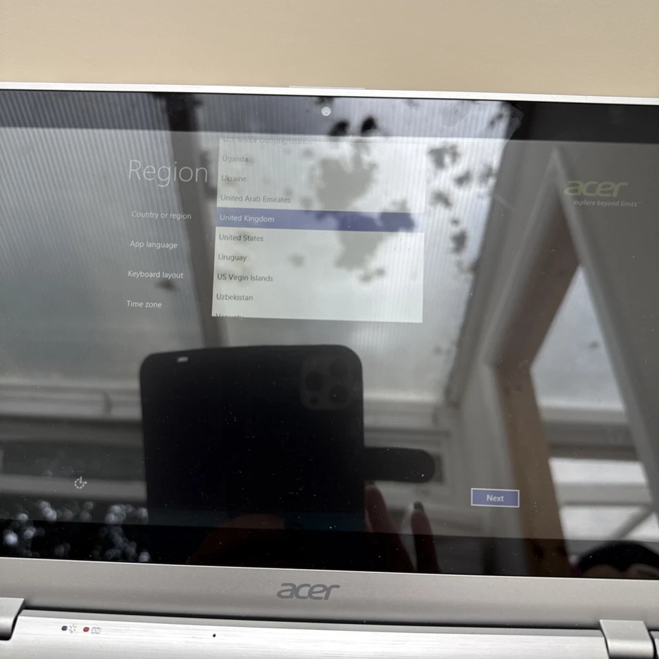 Acer Aspire V5-122P Silver Laptop. - Image 2 of 4