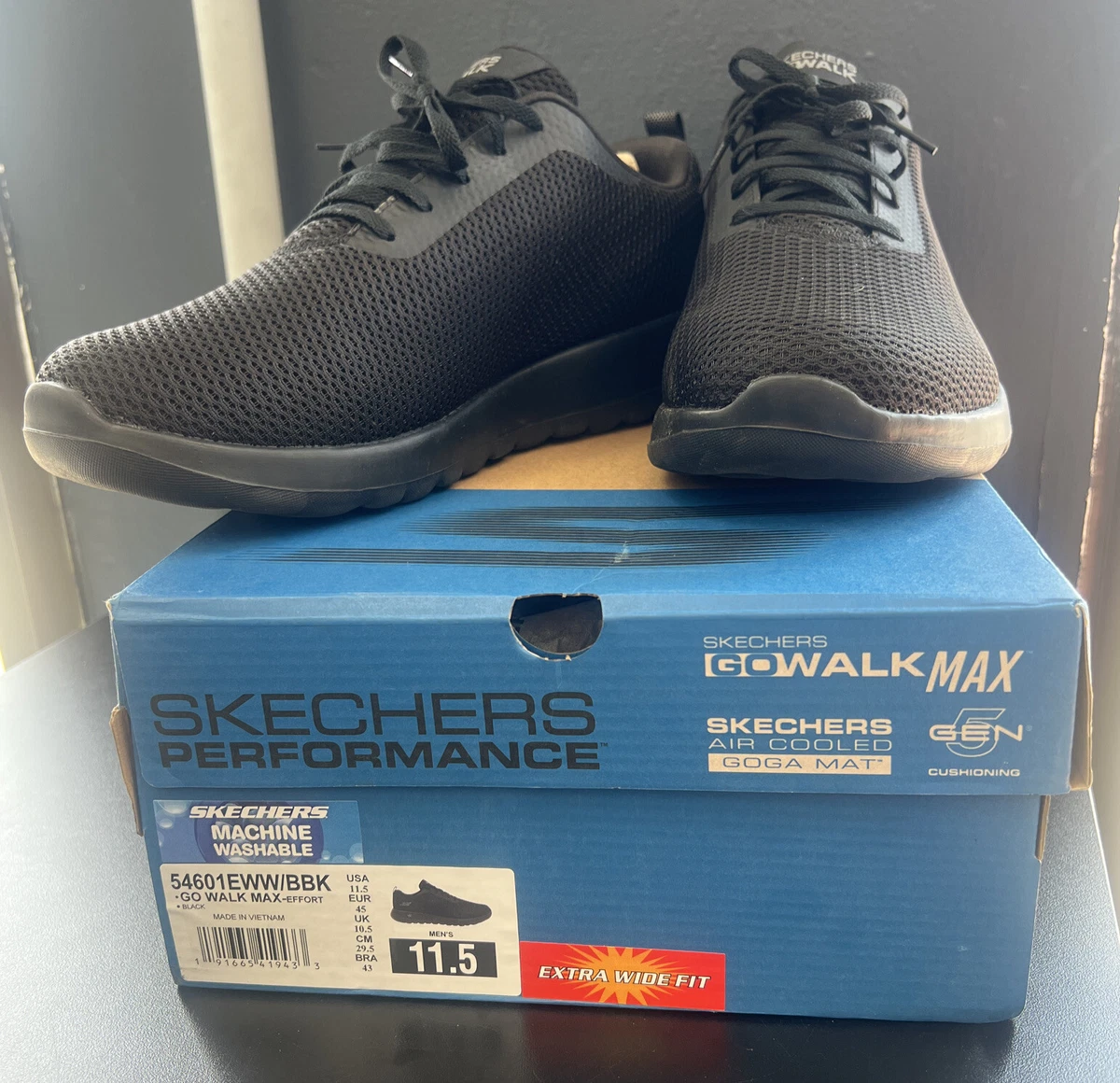 Skechers Men s Go Walk Max 54601 Extra Wide Fit