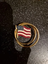 American Flag Interlocking Rings Pin Vintage 