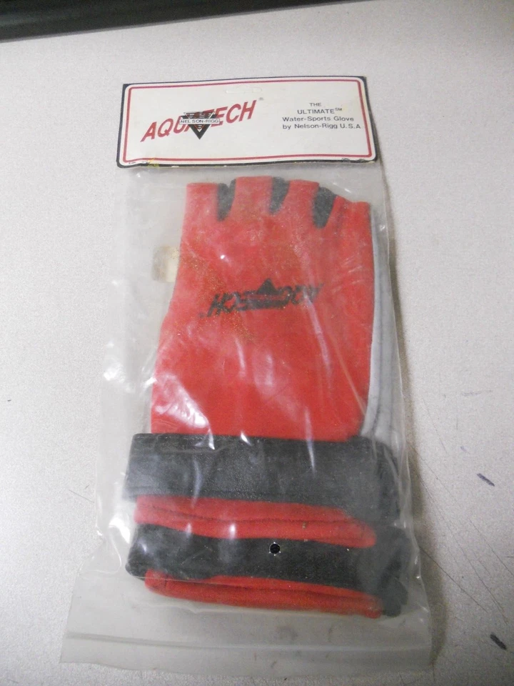 NOS Nelson-Rigg Red Aquatech Gloves Adult Large WG-130 - Image 2 of 2