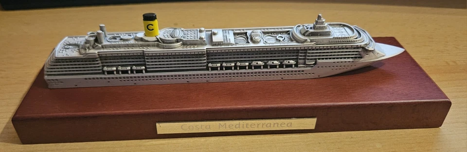 COSTA MEDITERRANEA Modellschiff Metall SAMMLUNG 