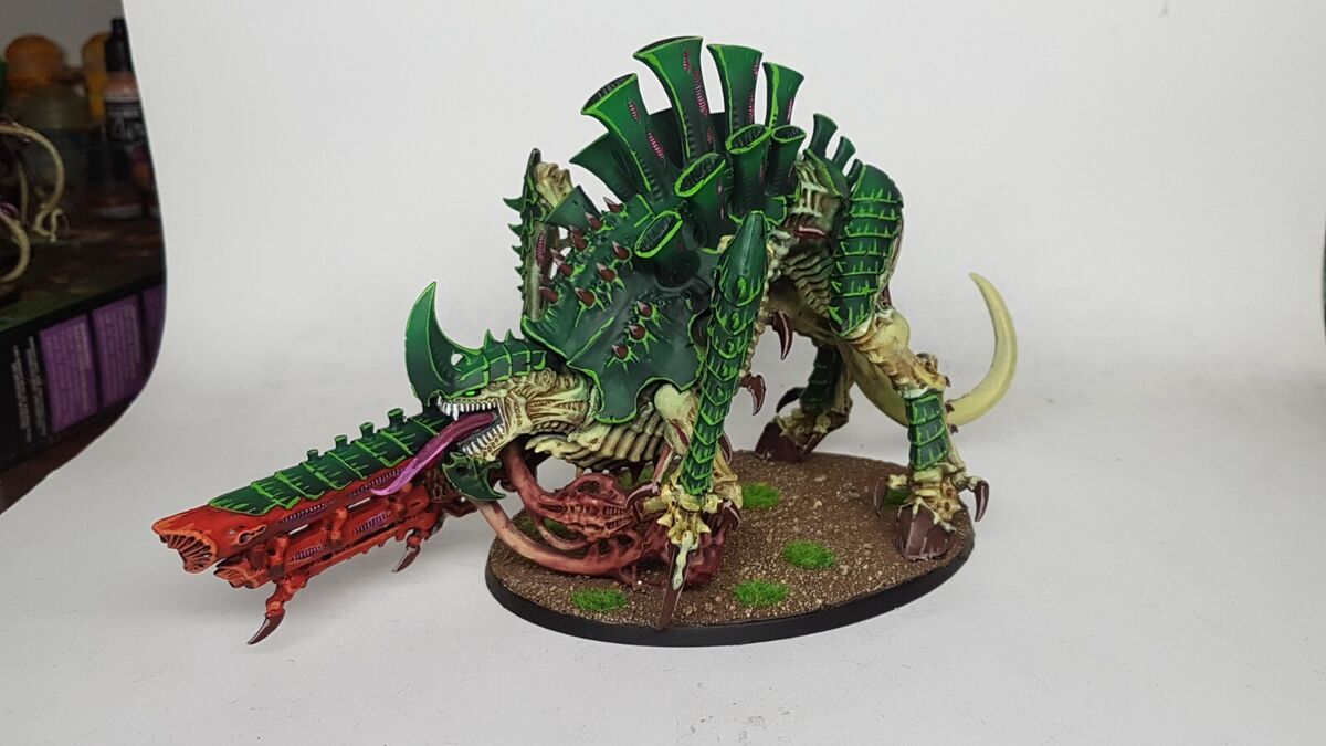 Warhammer 40k Tyranid lichtor fanart commission i painted a while