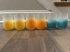 vintage gold-rimmed gradient tumblers Set Of 6 With 3 Different Colors
