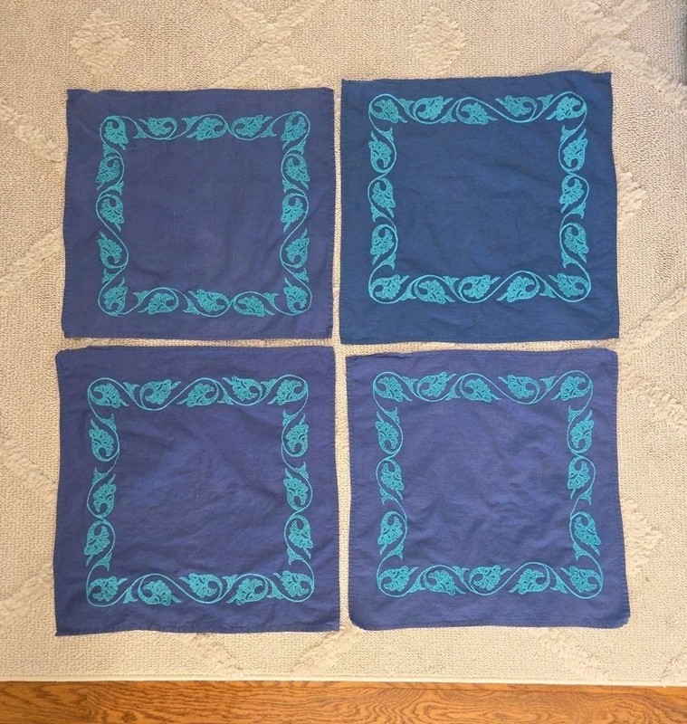 Set 4 Pier 1 Imports Blue Terquoise Coral Embroidered Cloth Linen Napkins Ocean