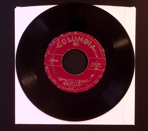 FRANKIE LAINE MOONLIGHT GAMBLER/LOTUS LAND COLUMBIA RECORDS VG VINYL 45 33-93 - Picture 2 of 2