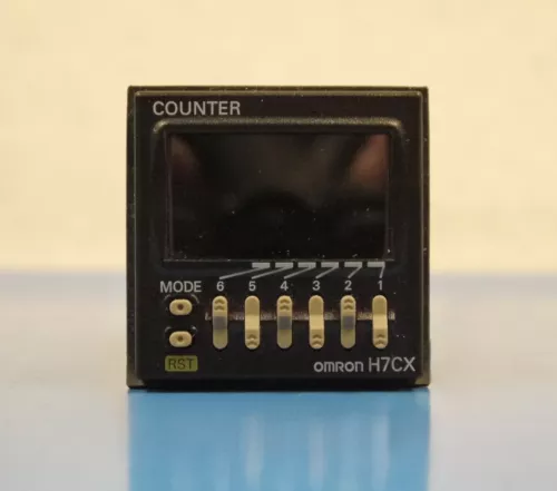 Omron H7CX-AUD1-N Multifunction Counter w/ Locking Mount