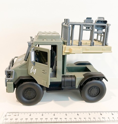 JURASSIC PARK WORLD LEGACY COLLECTION ISLA SORNA JEEP EXPEDITION PACK MATTEL CAR - Bild 2 von 5