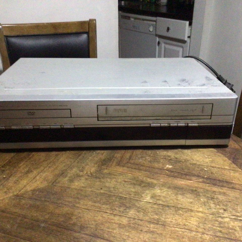 RCA DVD Player /Video Cassette Recorder 3850R-Z243M - Image 2 of 4