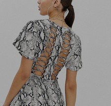 Boohoo Snake Print Lace Back Mini Dress – Size 8 – New Without Tags