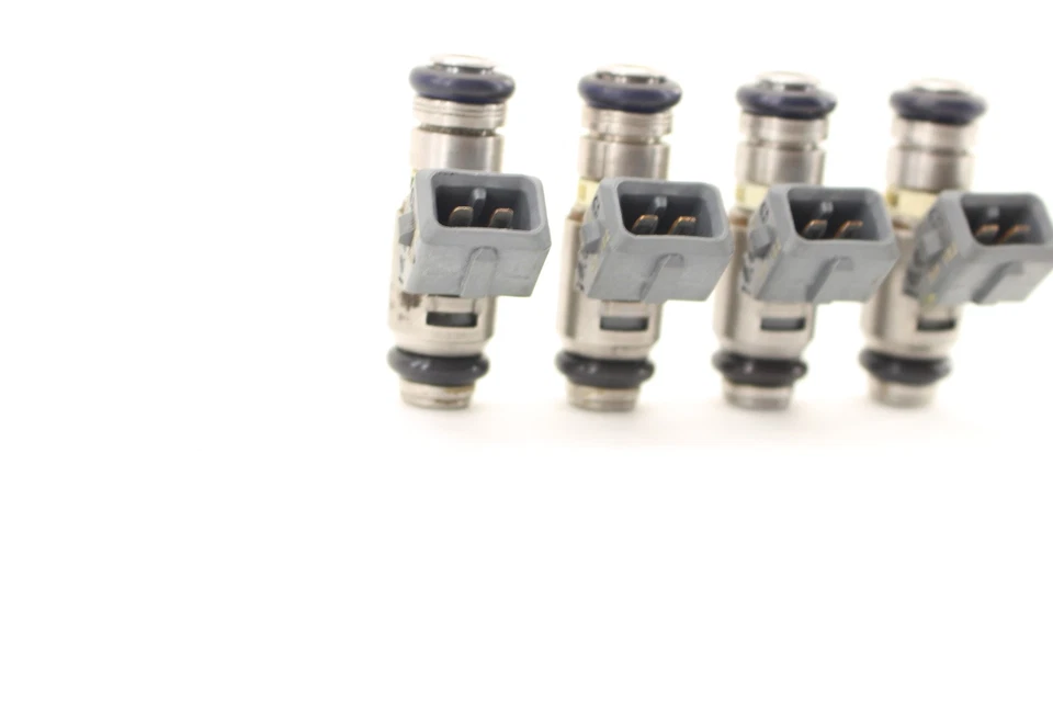 2018 APRILIA TUONO V4 1100 FACTORY ABS OEM FUEL INJECTOR SET Foto 3 de 4