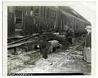 Italian Men in NAPLES ITALY put TRAIN CARS back on Tracks* 1943 WW2 Press Photo