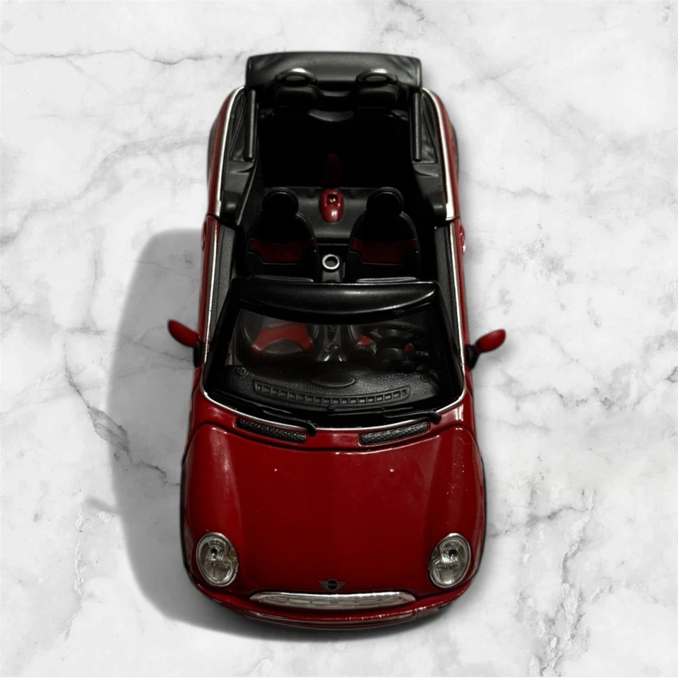Mini Cooper Cabrio Rossa 1:24 Maisto Modellino Auto Die-cast Collezionismo - Immagine 2 di 4