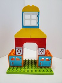 Lego Duplo My First Farm Set 10617 with extra figure and apple brick