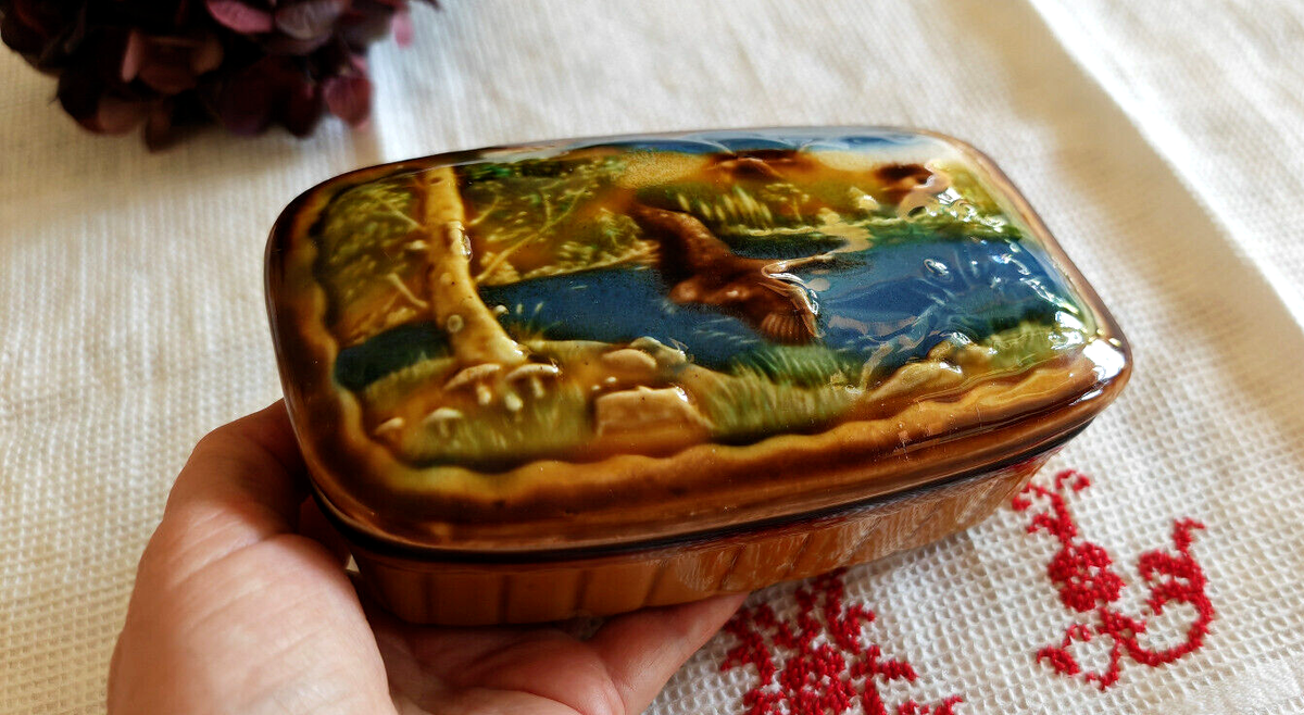 Beurrier Ancien En Barbotine – Décor Paysage – France – Art Déco