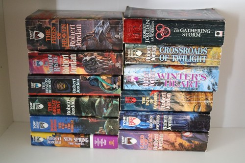 12 Robert Jordan The Wheel of Time epic Fantasy series all paperback books