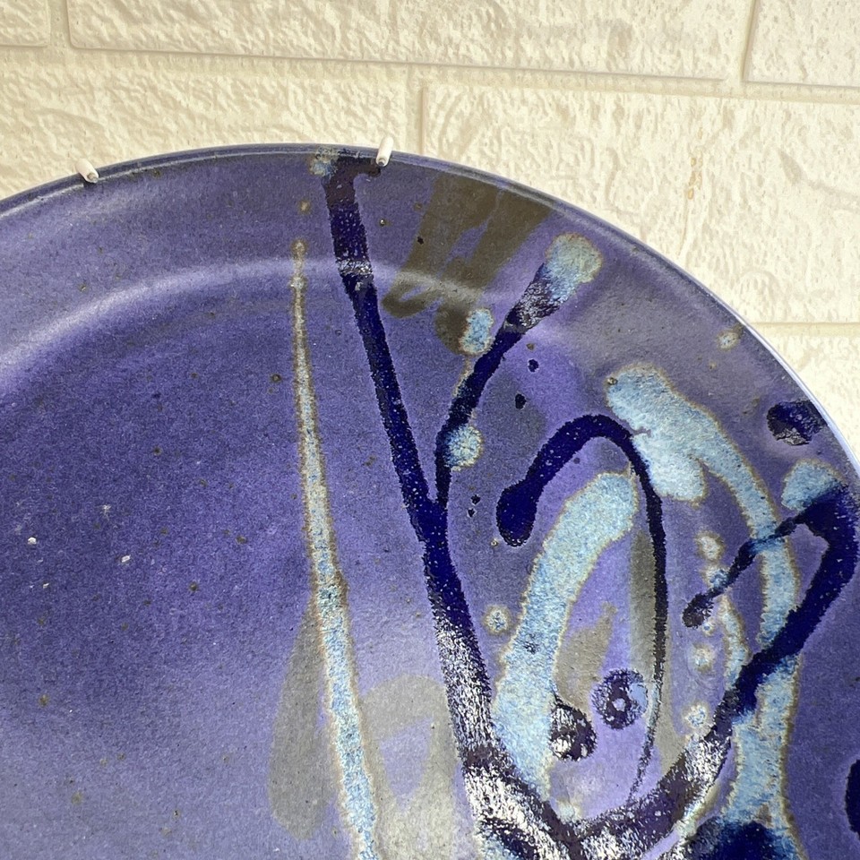 Art Studio Pottery Plate โข 7.5