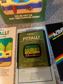 Atari 2600 Pitfall CIB Complete In Box Tested Combine Ship 
