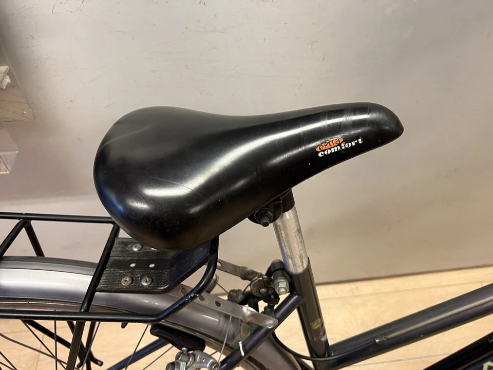 Used Raleigh Pioneer Jaguar 700C Wheel 17" Frame Black/Purple Commute Retro Bike - Image 2 of 4