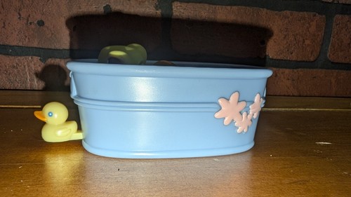 Littlest Pet Shop #21 Blue Tub + Cute Turtle Portable Pets LPS Hasbro Magnetized - Picture 4 of 4