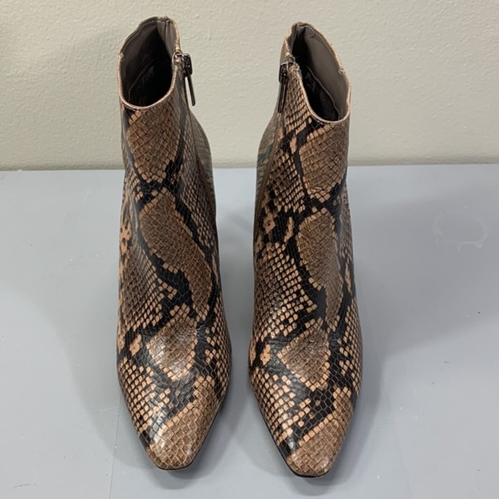Vince Camuto Women's Snakeskin Heeled Zip Up Ankl… - image 3