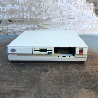 Vintage IBM Personal System/2 PS/2 Model 30 Computer Powers On - Retro Gaming