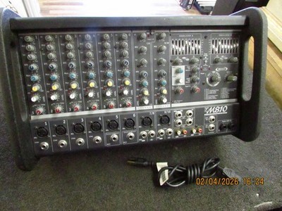 Yorkville m810 2x400 watt powered mixer