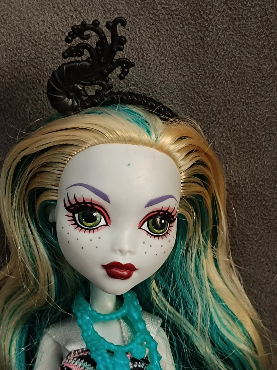 MONSTER HIGH G1 - Muñeca LAGOONA BLUE serie CINE "BLACK CARPET y peine estrella