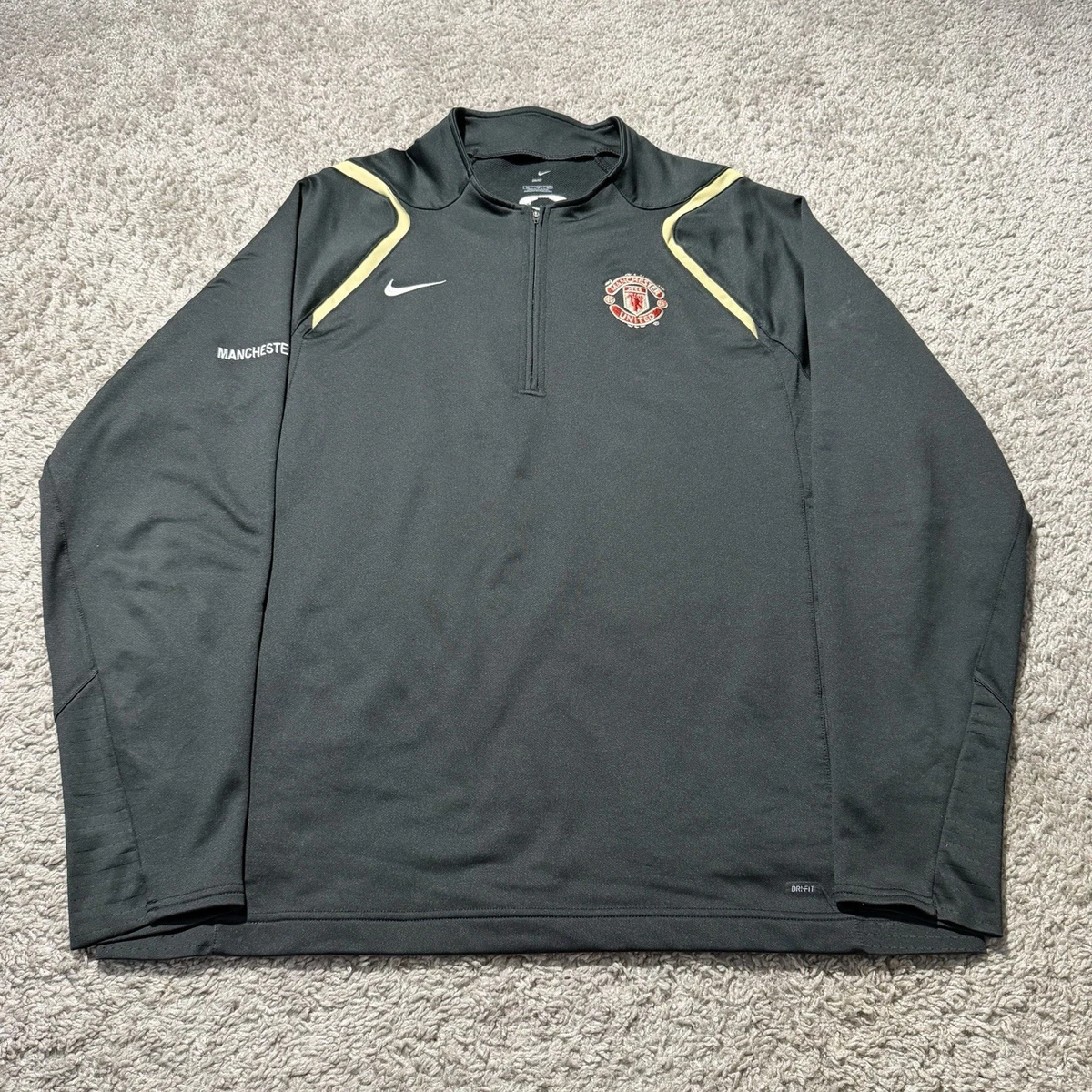 Nike Size XL Manchester United International Club Soccer Fan