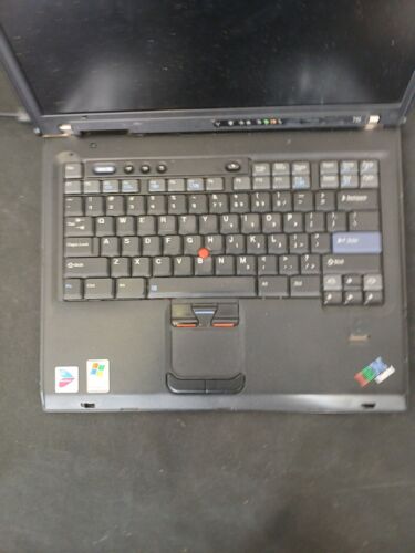 VINTAGE IBM ThinkPad T42 14" Laptop For Parts - Picture 3 of 7