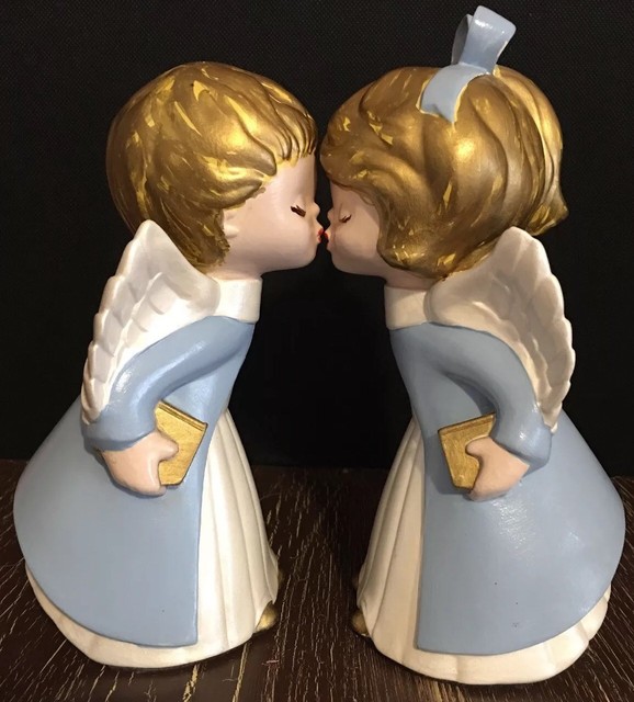 VIntage 2pc Hand Painted Ceramic Kissing Angels 7.75" Christmas