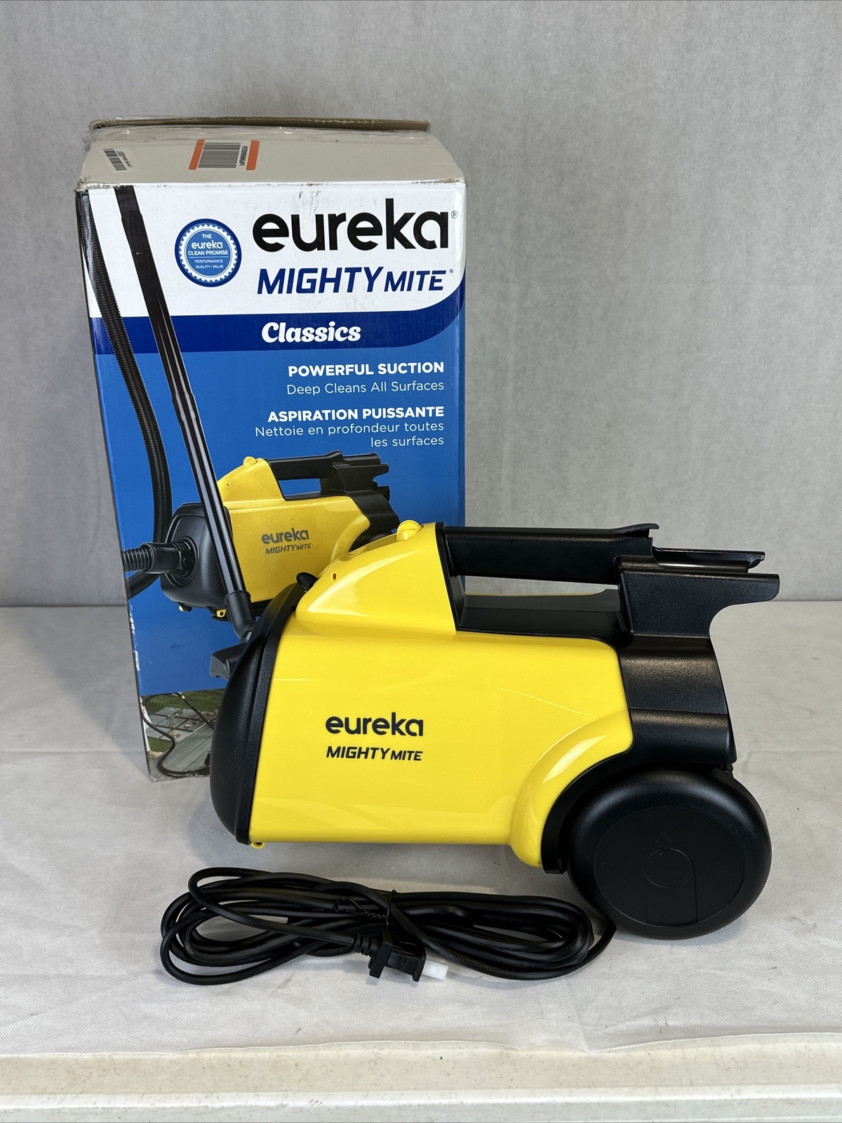 Eureka 3670M Canister Cleaner, Lightweight Powerful Vacuum * Read