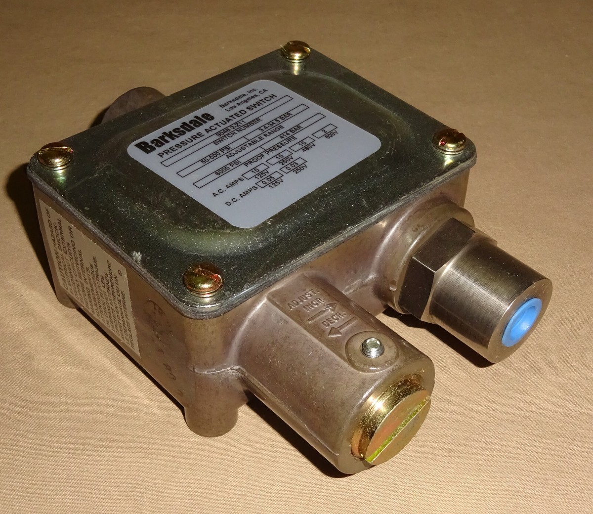 Barksdale 9048-2-Z11 Pressure Switch 90482Z11 Range 50